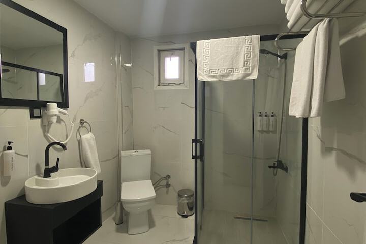Room 18 of 59