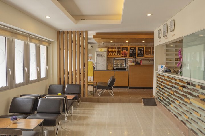Hotel Interior 2 of 16