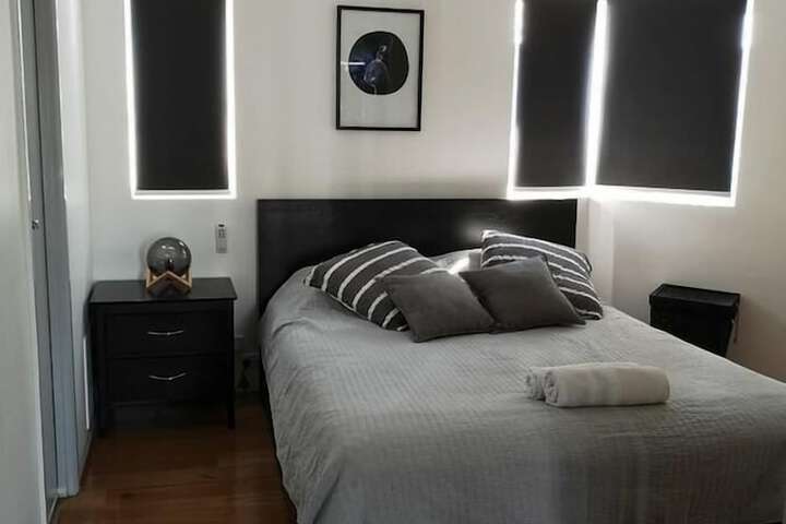 Room 10 of 31