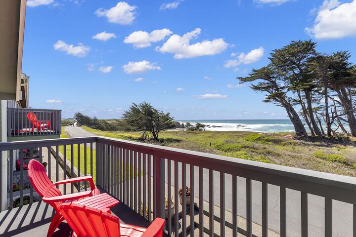 1 King Bed Ocean View (12 of 30)