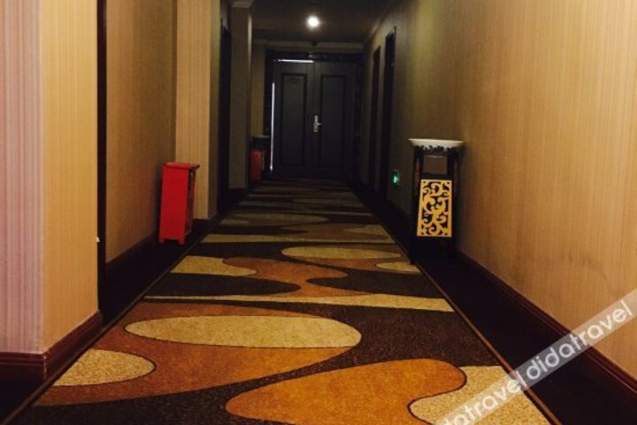 Jingguan Mingren Hotel