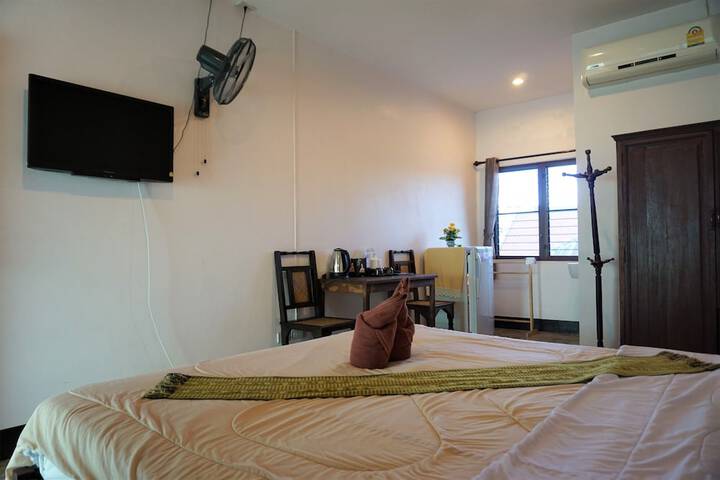Room 7 of 30