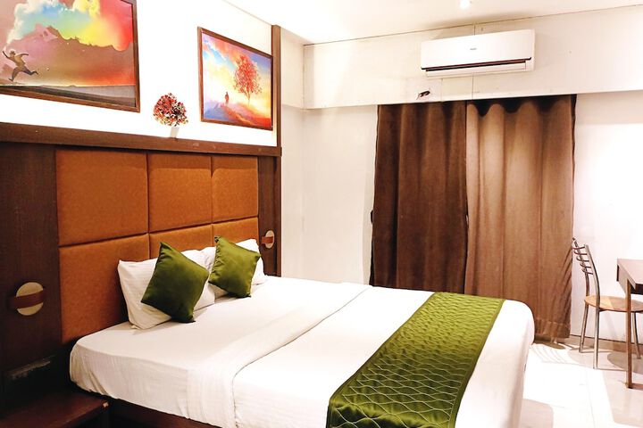 Room 16 of 41