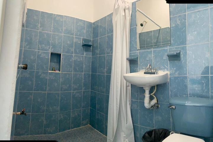 Room 10 of 17