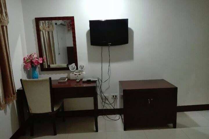 Room 18 of 39