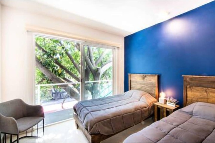 Room 5 of 14