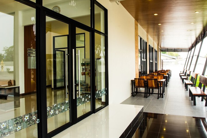 Dining Photos