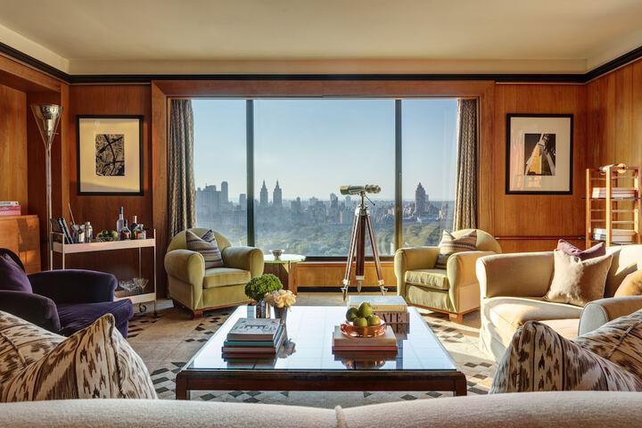 Room 32 of 59