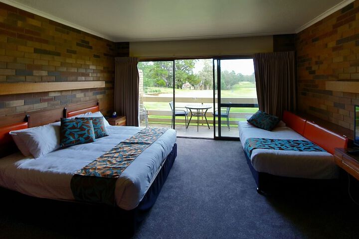 Room 4 of 21