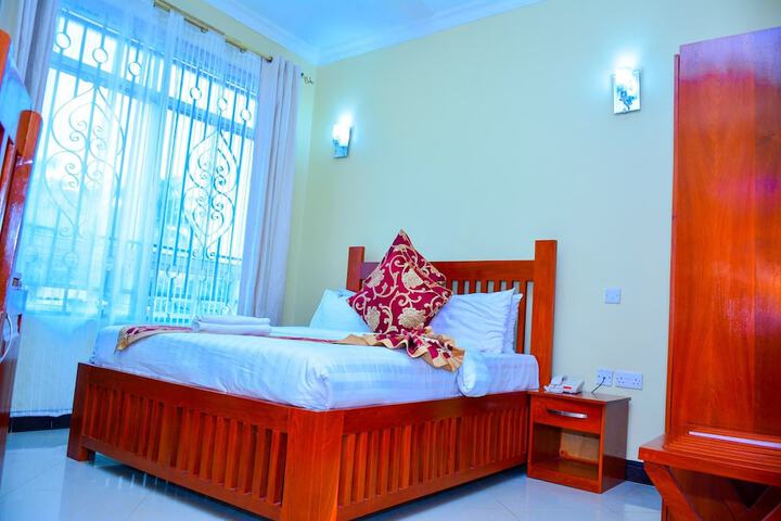 Room 19 of 70