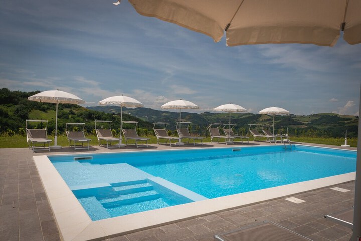 Pool 34 of 63