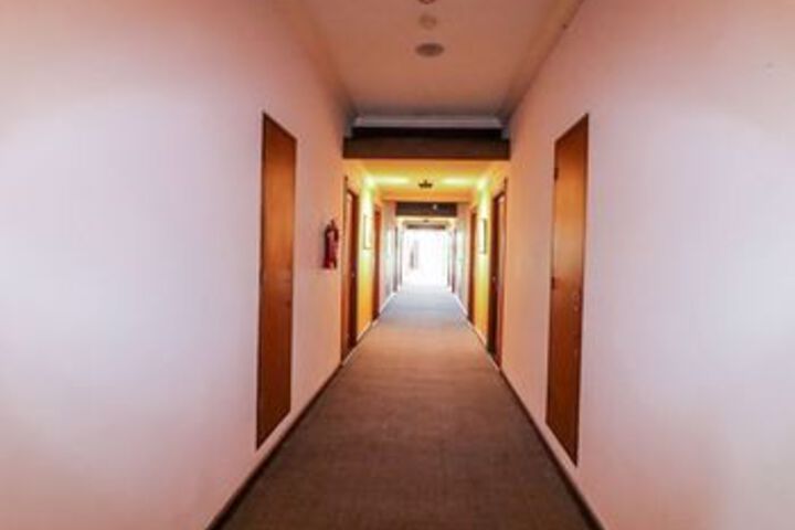 Ballroom/Hall 24 of 39