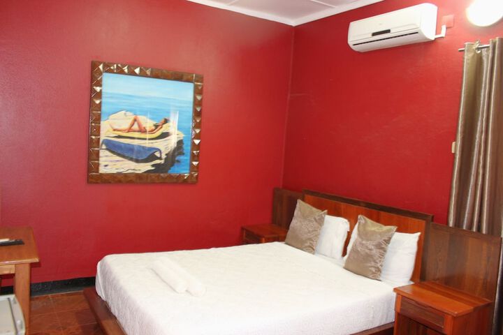 Room 12 of 12