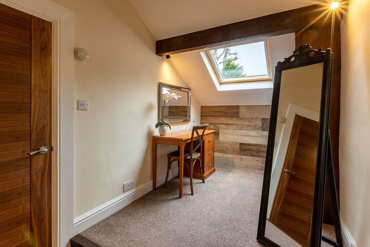 Room 43 of 132
