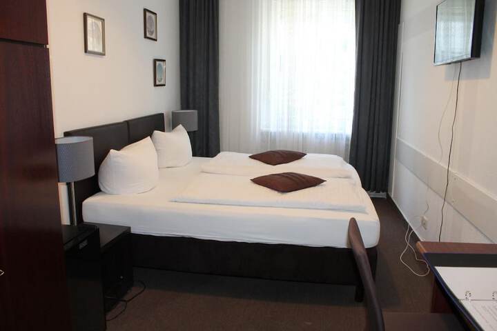 Room 21 of 51