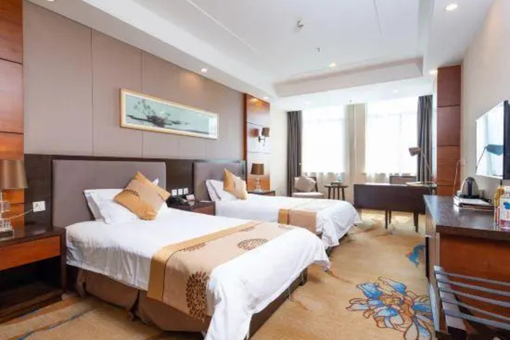 Room 3 of 5