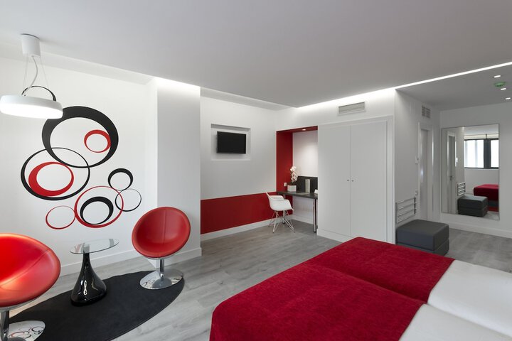 Room 30 of 75