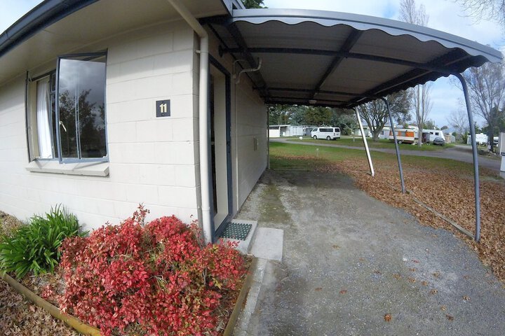 Room 4 of 133