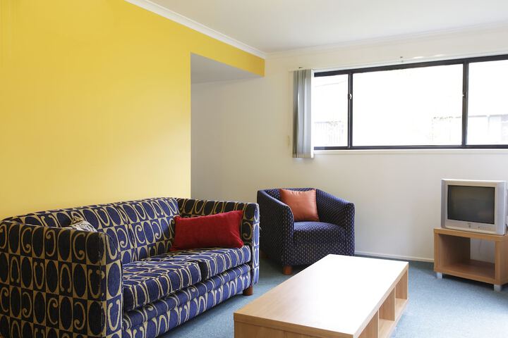 Room 206 of 252