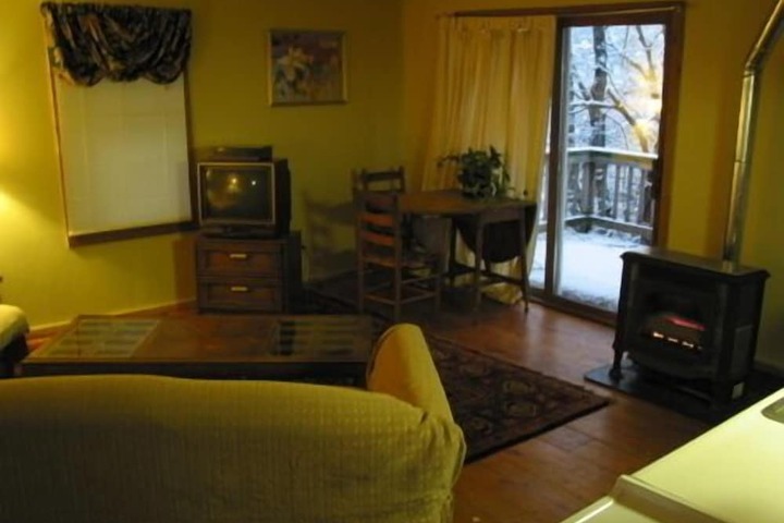 Room 47 of 78