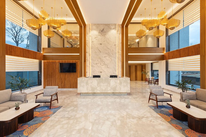 Hotel Interior 3 of 32