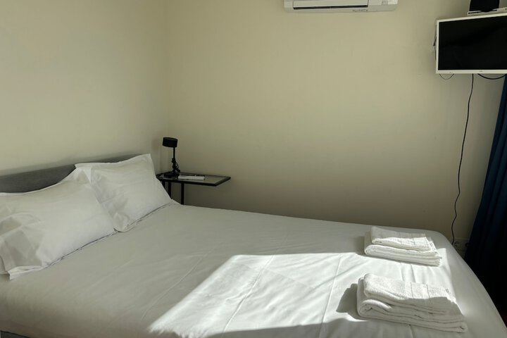 Room 9 of 287