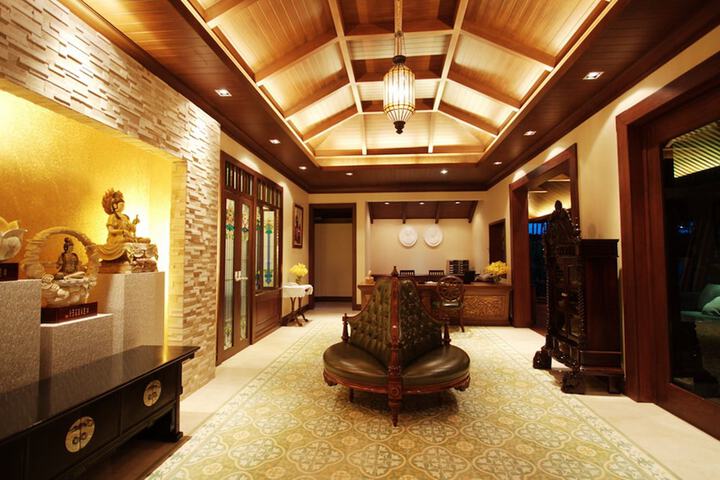 Hotel Interior 4 of 133