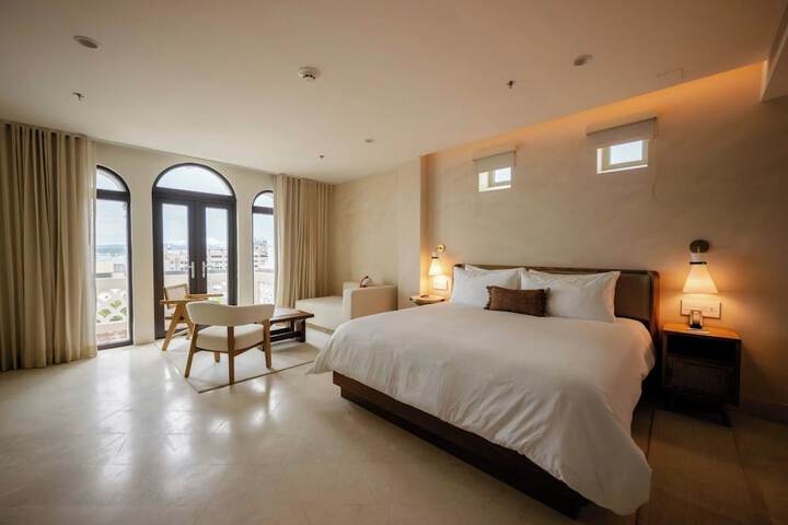 Room 17 of 62