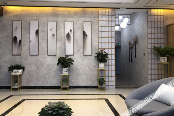 Hotel Interior 27 of 32