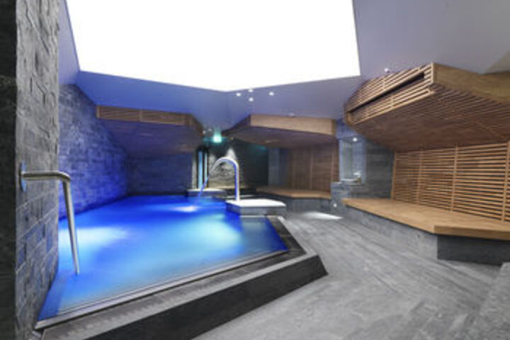 Pool 29 of 39