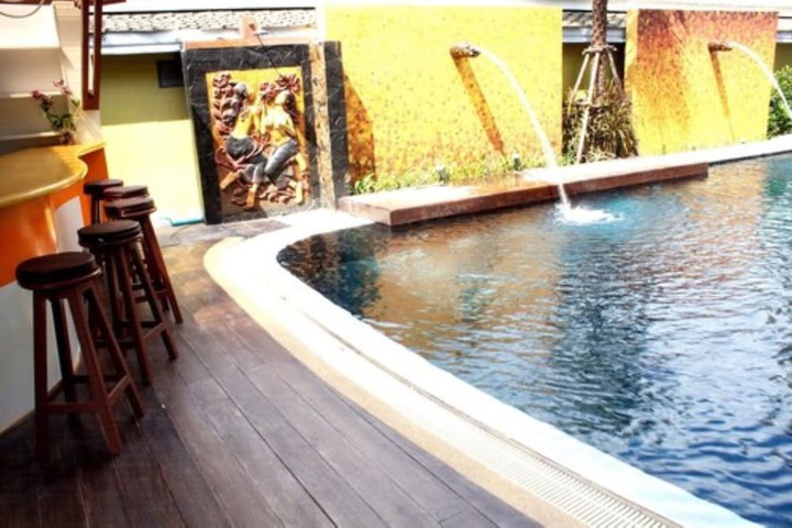 Pool 59 of 83