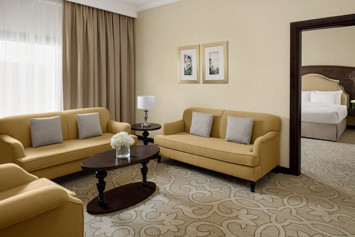 Room 10 of 50