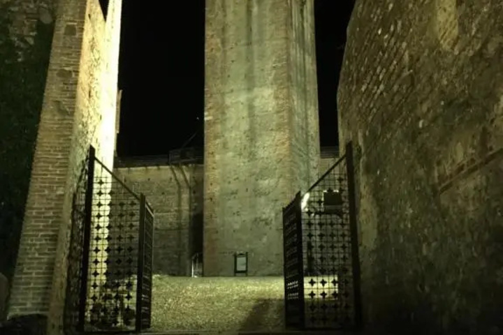 Exterior of Relax & Emozioni Rooms