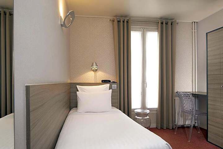 Photo 12