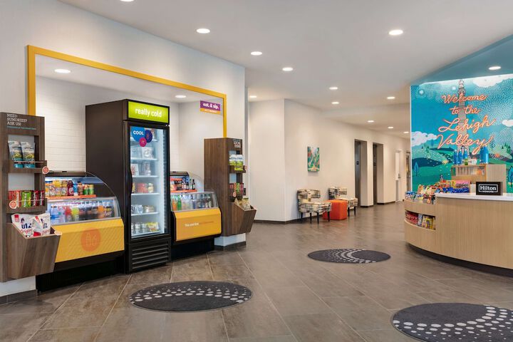 Snack bar