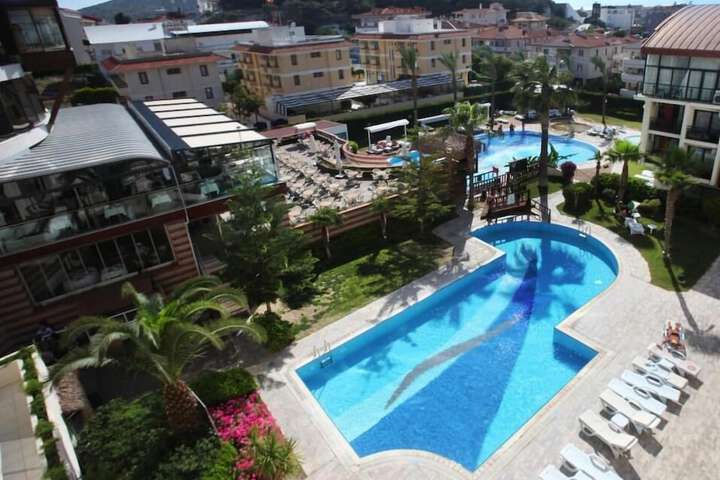 Hotel 158 of 164