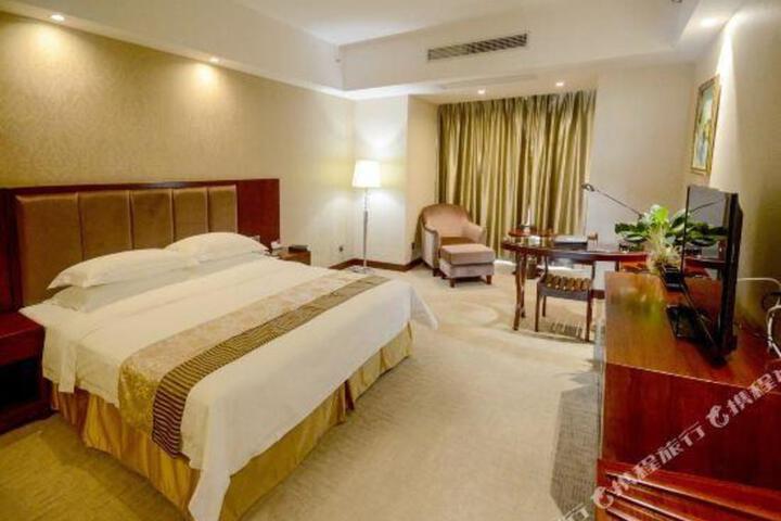 Hongdu Grand Hotel