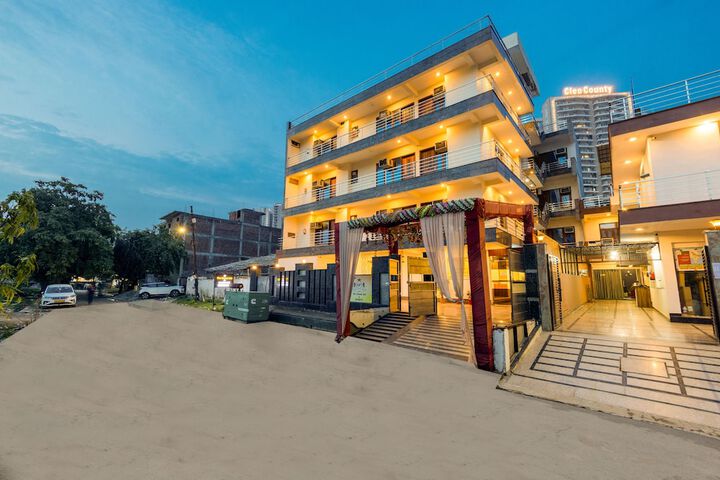 Hotel the classic Inn noida sec 70