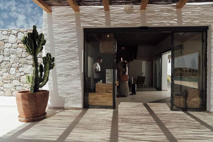 Hotel Interior 5 of 294