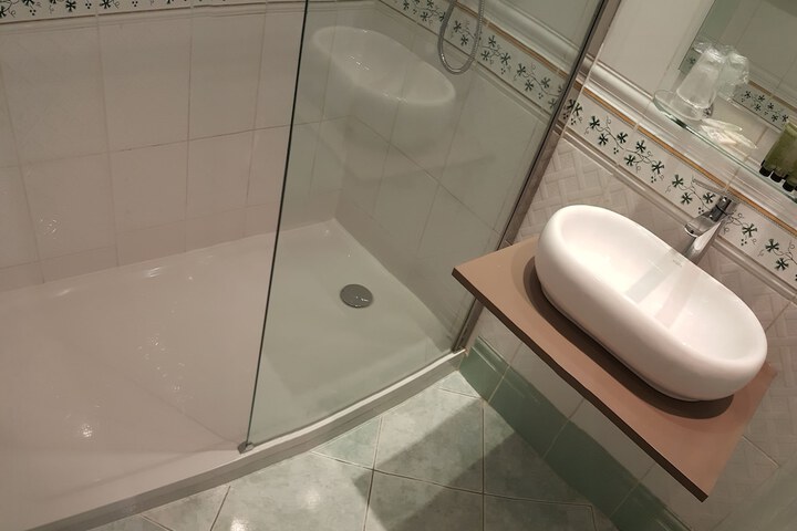 Bath Interior