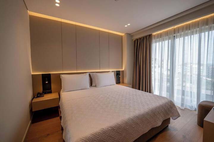 Room 58 of 171