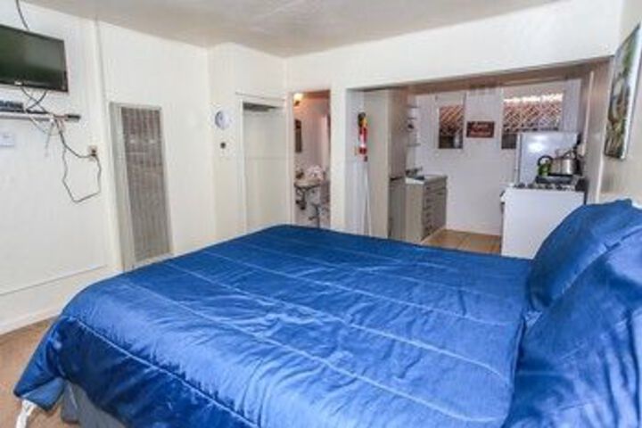 Room 14 of 15