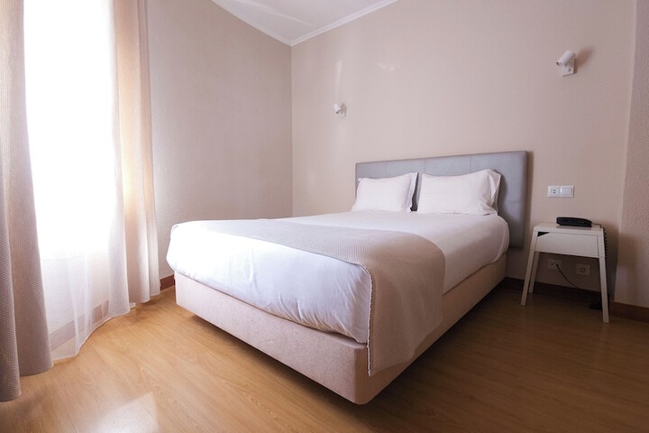 Room 14 of 31