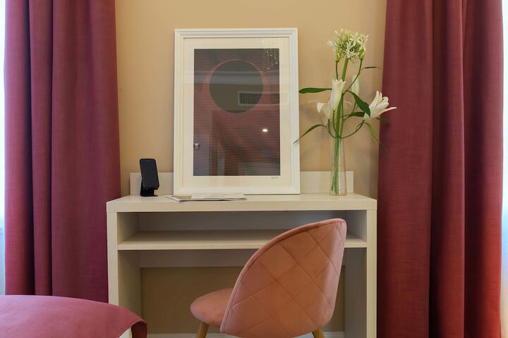 Room 13 of 50