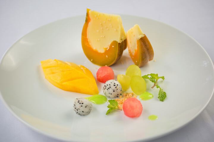 Dining 107 of 123