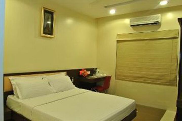 Room 26 of 47