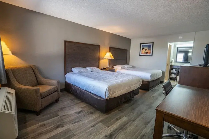 Room 2 of 12