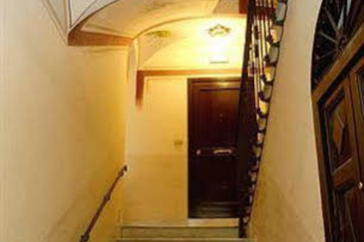 Francesco House