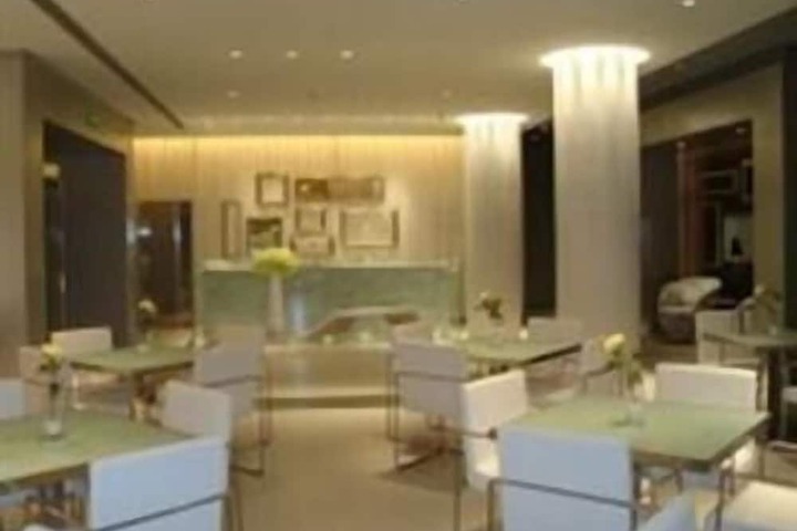 Dining Photos