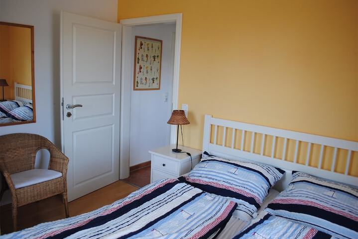 Room 5 of 34